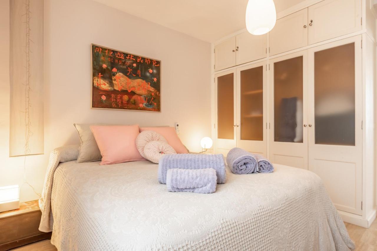 Apartamento Desde El Cielo De Triana Apartman Sevilla Kültér fotó