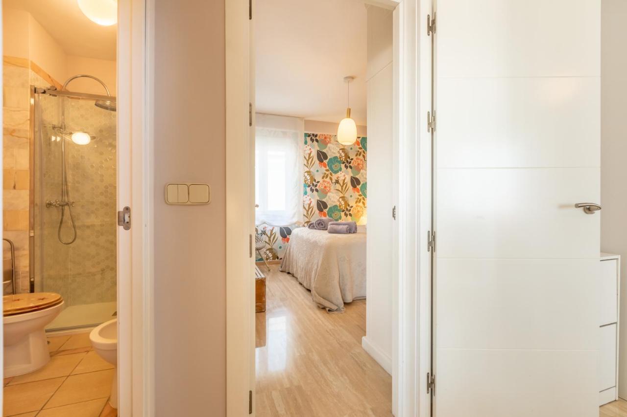 Apartamento Desde El Cielo De Triana Apartman Sevilla Kültér fotó