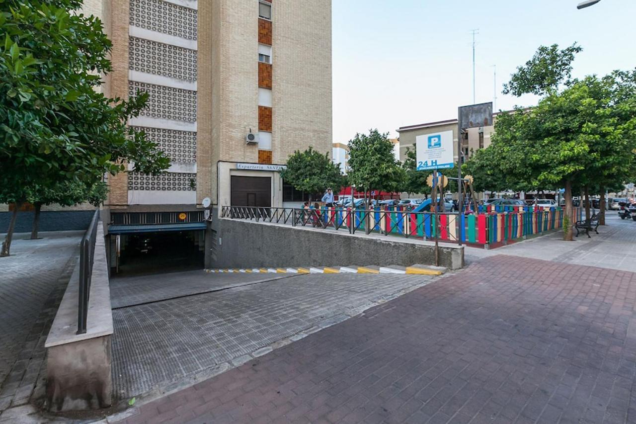 Apartamento Desde El Cielo De Triana Apartman Sevilla Kültér fotó