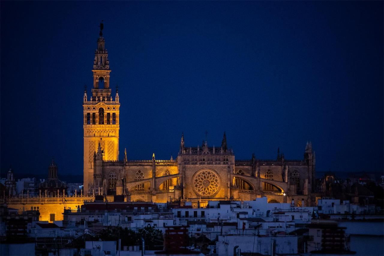 Apartamento Desde El Cielo De Triana Apartman Sevilla Kültér fotó